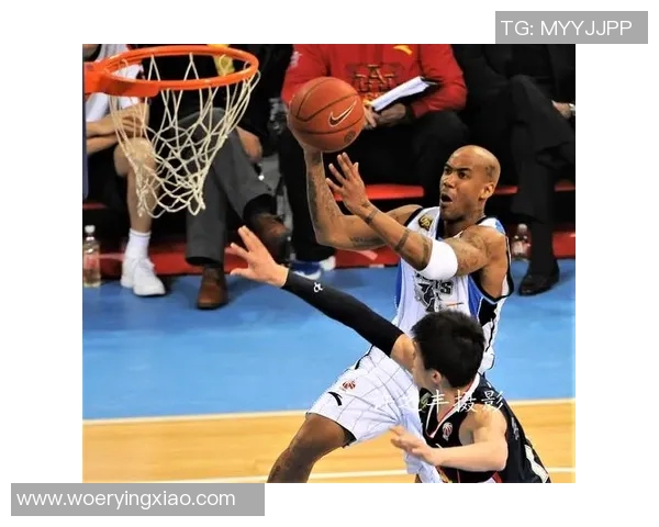 以镜头回顾足球八卦名场面这一次的重现让无数球迷潸然泪下