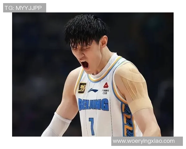 主力前锋伤愈复出首秀破门助队逆袭展现王者风采