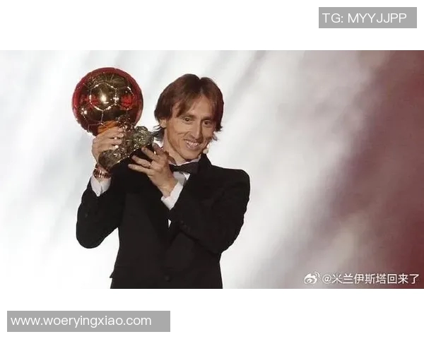 莫德里奇荣获月度最佳球员奖 实至名归彰显大师级风采